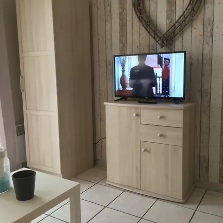 Apartment La Plage Bleue 1 Etoile En Meuble De Tourisme *